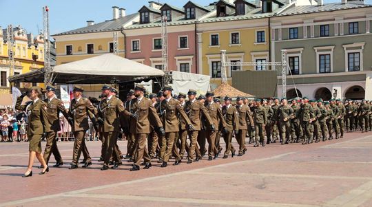 Święto Wojska Polskiego w Zamościu - galeria zdjęć Święto Wojska Polskiego w Zamościu - galeria zdjęć