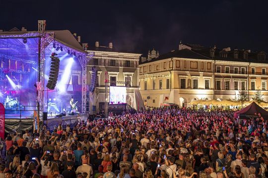 Kaskaderskie pokazy motocyklistów i koncert Afromental [ZDJĘCIA cz. 2]