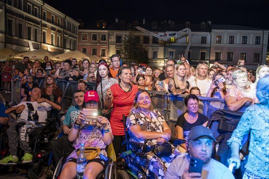 Kaskaderskie pokazy motocyklistów i koncert Afromental [ZDJĘCIA cz. 2]