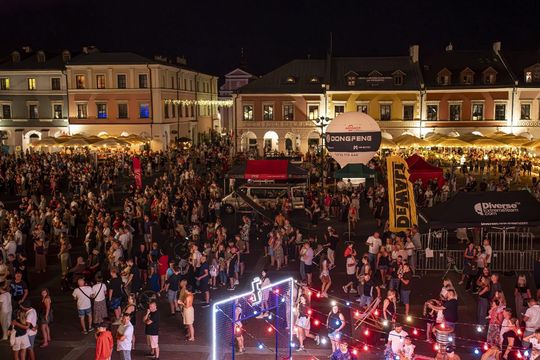 Kaskaderskie pokazy motocyklistów i koncert Afromental [ZDJĘCIA cz. 2]