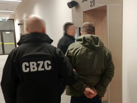 Handel lekami. Reklamowali je jako sposób na niechcianą ciążę [ZDJĘCIA]