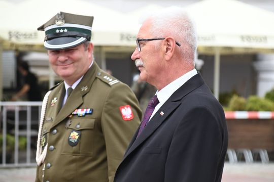 Święto 18. Zamojskiego Pułku Przeciwlotniczego na Rynku Wielkim [ZDJĘCIA]