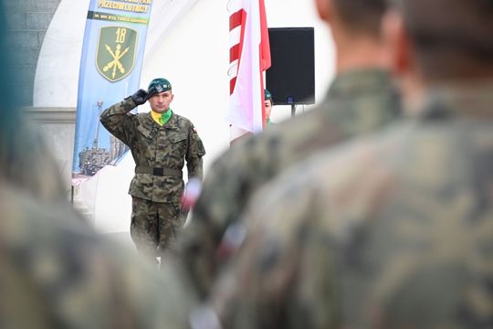 Święto 18. Zamojskiego Pułku Przeciwlotniczego na Rynku Wielkim [ZDJĘCIA]