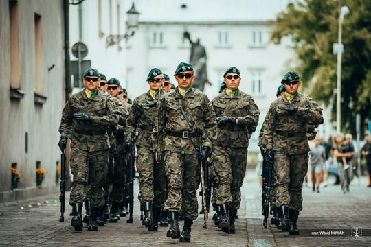 Zamość: 18. Pułk Przeciwlotniczy świętował - galeria zdjęć Zamość: 18. Pułk Przeciwlotniczy świętował - galeria zdjęć