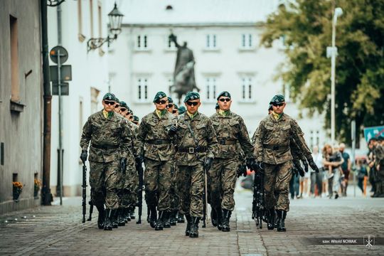 Zamość: 18. Pułk Przeciwlotniczy świętował - galeria zdjęć 
