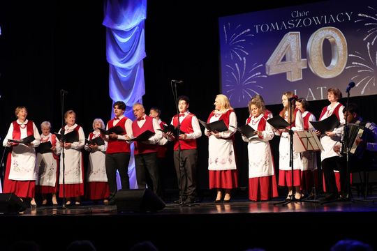 40-lecie chóru Tomaszowiacy i 55-lecie działalności artystycznej Mariana Gumieli [ZDJĘCIA]