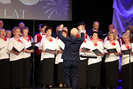 40-lecie chóru Tomaszowiacy i 55-lecie działalności artystycznej Mariana Gumieli [ZDJĘCIA]