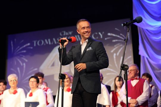 40-lecie chóru Tomaszowiacy i 55-lecie działalności artystycznej Mariana Gumieli [ZDJĘCIA]