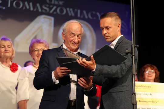 40-lecie chóru Tomaszowiacy i 55-lecie działalności artystycznej Mariana Gumieli [ZDJĘCIA]