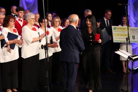 40-lecie chóru Tomaszowiacy i 55-lecie działalności artystycznej Mariana Gumieli [ZDJĘCIA]