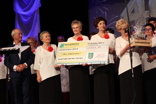 40-lecie chóru Tomaszowiacy i 55-lecie działalności artystycznej Mariana Gumieli [ZDJĘCIA]