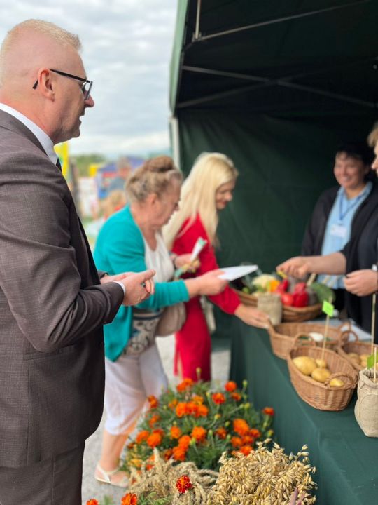 Dożynki Powiatowo-Gminne powiatu zamojskiego w Łabuniach - galeria zdjęć