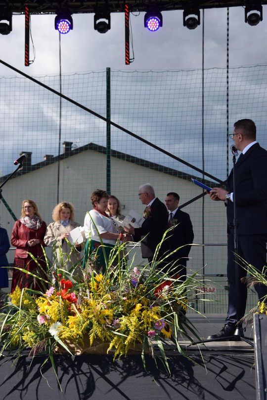 Dożynki Powiatowo-Gminne powiatu zamojskiego w Łabuniach - galeria zdjęć