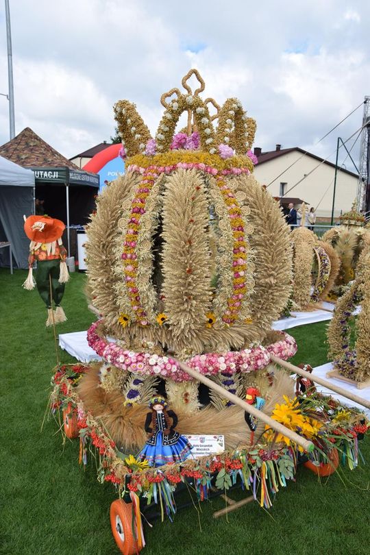 Dożynki Powiatowo-Gminne powiatu zamojskiego w Łabuniach - galeria zdjęć Dożynki Powiatowo-Gminne powiatu zamojskiego w Łabuniach - galeria zdjęć