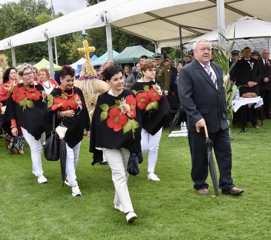Dożynki Powiatowo-Gminne powiatu zamojskiego w Łabuniach - galeria zdjęć