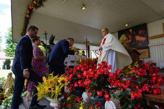 Dożynki Gminno-Parafialne w Majdanie Sopockim [ZDJĘCIA]