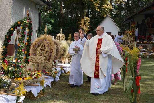 Dożynki Gminno-Parafialne w Majdanie Sopockim [ZDJĘCIA]