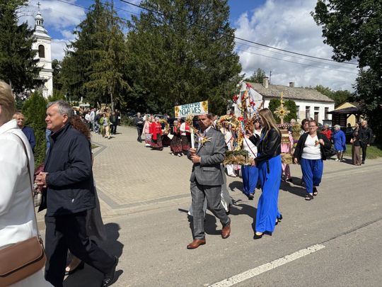 Dożynki w Podhorcach. Tak świętowali mieszkańcy gm. Tomaszów [ZDJĘCIA]