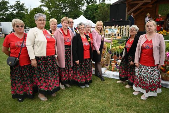 Dożynki w Podhorcach. Tak świętowali mieszkańcy gm. Tomaszów [ZDJĘCIA]
