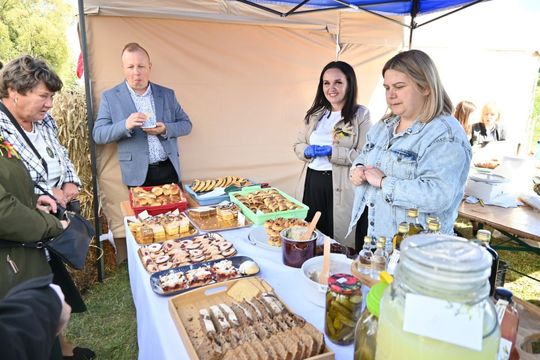 Dożynki w Podhorcach. Tak świętowali mieszkańcy gm. Tomaszów [ZDJĘCIA]