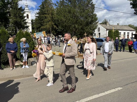 Dożynki w Podhorcach. Tak świętowali mieszkańcy gm. Tomaszów [ZDJĘCIA]