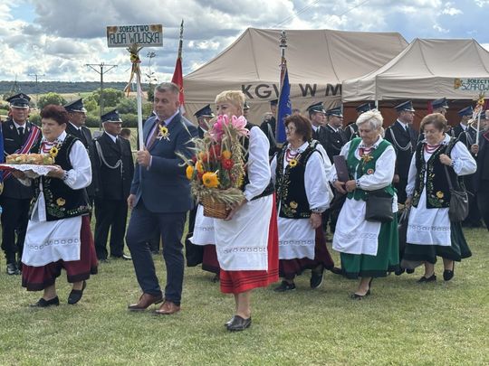 Dożynki w Podhorcach. Tak świętowali mieszkańcy gm. Tomaszów [ZDJĘCIA]