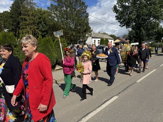 Dożynki w Podhorcach. Tak świętowali mieszkańcy gm. Tomaszów [ZDJĘCIA]