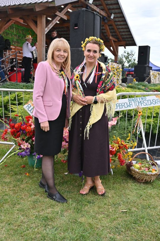 Dożynki w Podhorcach. Tak świętowali mieszkańcy gm. Tomaszów [ZDJĘCIA]