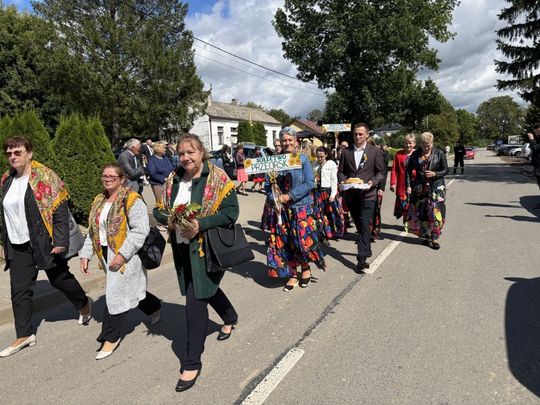 Dożynki w Podhorcach. Tak świętowali mieszkańcy gm. Tomaszów [ZDJĘCIA]