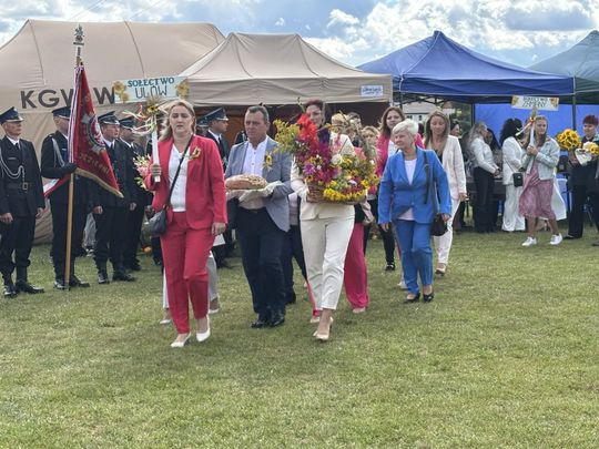 Dożynki w Podhorcach. Tak świętowali mieszkańcy gm. Tomaszów [ZDJĘCIA]