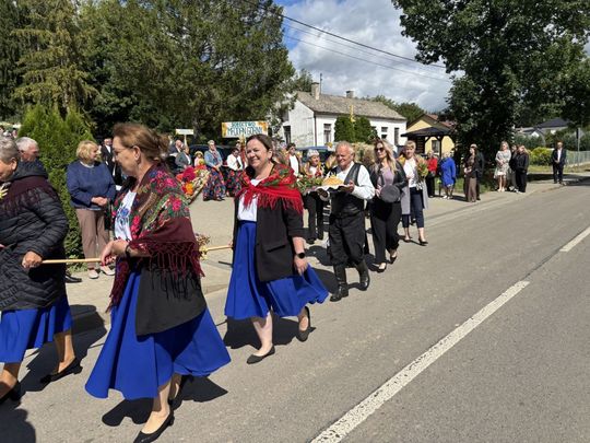 Dożynki w Podhorcach. Tak świętowali mieszkańcy gm. Tomaszów [ZDJĘCIA]
