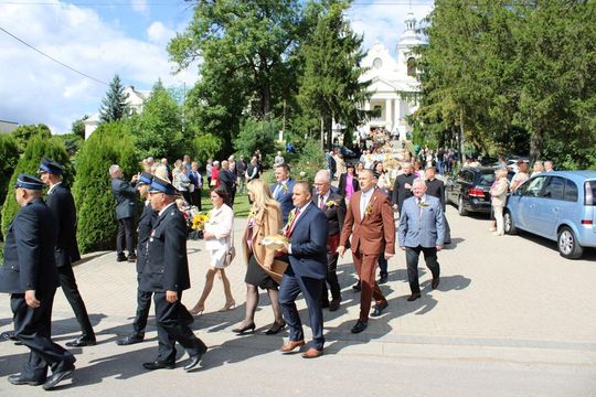 Dożynki w Podhorcach. Tak świętowali mieszkańcy gm. Tomaszów [ZDJĘCIA]
