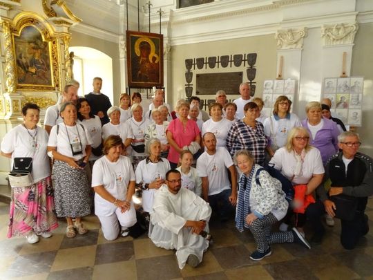 Gospodynie z gminy Rachanie na Ogólnopolskiej Pielgrzymce KGW na Jasną Górę [ZDJĘCIA]
