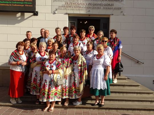 Gospodynie z gminy Rachanie na Ogólnopolskiej Pielgrzymce KGW na Jasną Górę [ZDJĘCIA]