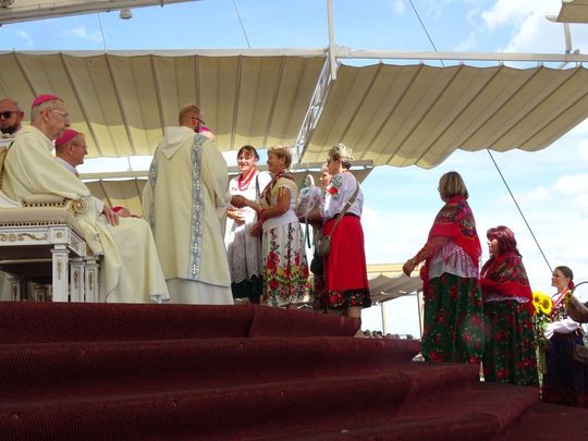 Gospodynie z gminy Rachanie na Ogólnopolskiej Pielgrzymce KGW na Jasną Górę [ZDJĘCIA]