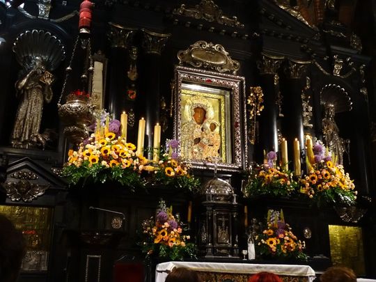 Gospodynie z gminy Rachanie na Ogólnopolskiej Pielgrzymce KGW na Jasną Górę [ZDJĘCIA]