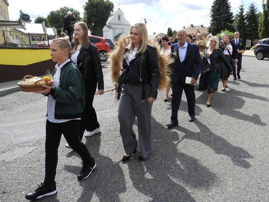 Dożynki w Łaszczowie. Tradycja, wiara i zabawa [ZDJĘCIA]