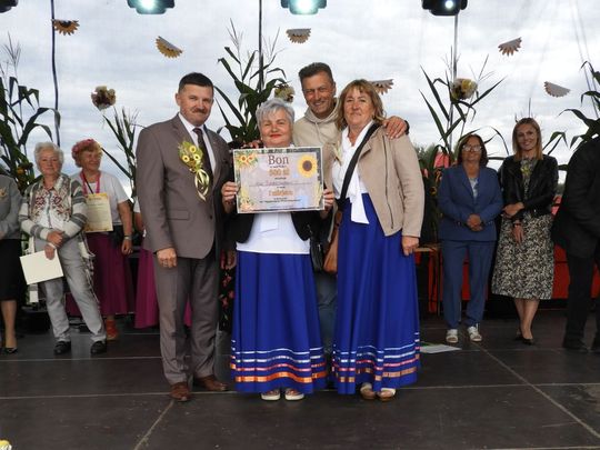 Dożynki w Łaszczowie. Tradycja, wiara i zabawa [ZDJĘCIA]