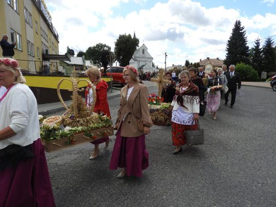 Dożynki w Łaszczowie. Tradycja, wiara i zabawa [ZDJĘCIA]