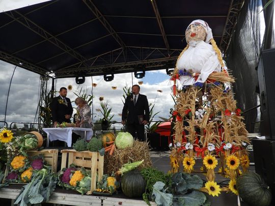 Dożynki w Łaszczowie. Tradycja, wiara i zabawa [ZDJĘCIA]