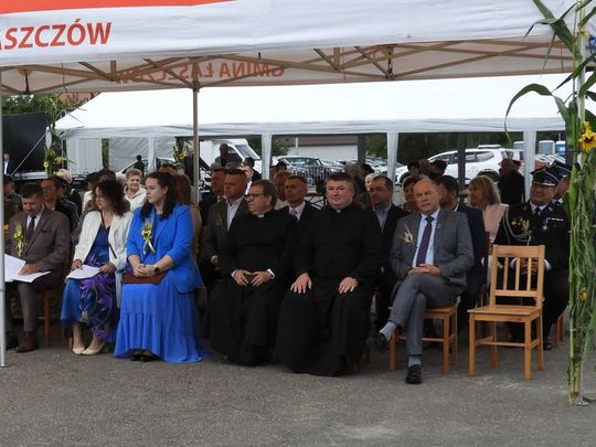 Dożynki w Łaszczowie. Tradycja, wiara i zabawa [ZDJĘCIA]