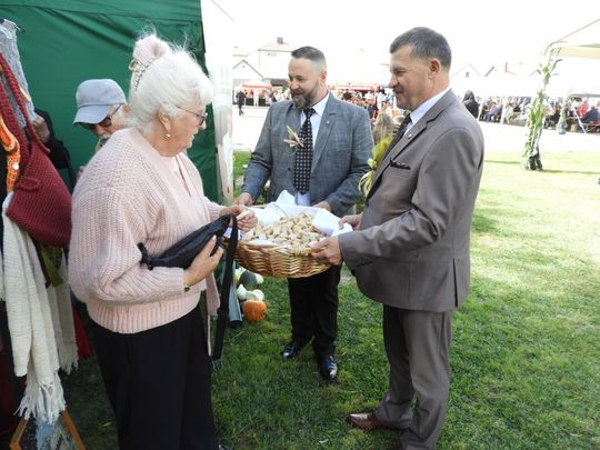 Dożynki w Łaszczowie. Tradycja, wiara i zabawa [ZDJĘCIA]