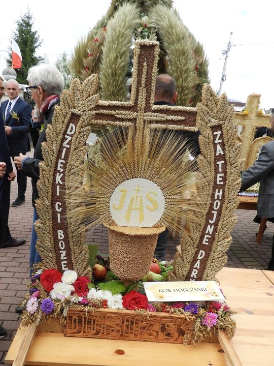 Dożynki w Łaszczowie. Tradycja, wiara i zabawa [ZDJĘCIA]