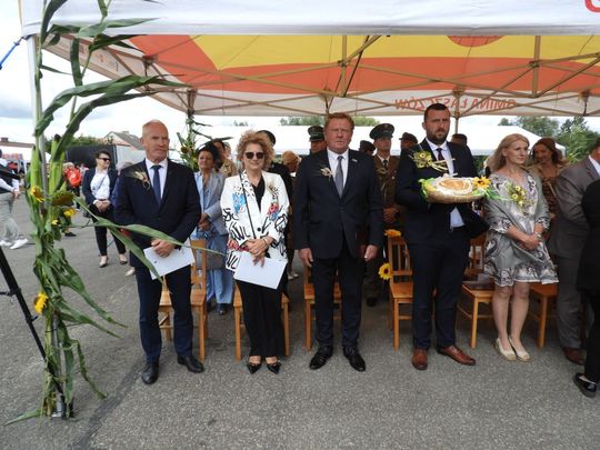 Dożynki w Łaszczowie. Tradycja, wiara i zabawa [ZDJĘCIA]