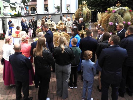 Dożynki w Łaszczowie. Tradycja, wiara i zabawa [ZDJĘCIA]