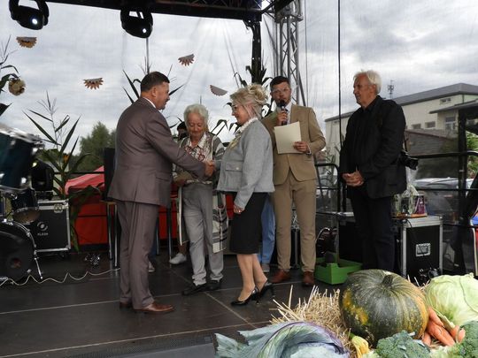 Dożynki w Łaszczowie. Tradycja, wiara i zabawa [ZDJĘCIA]