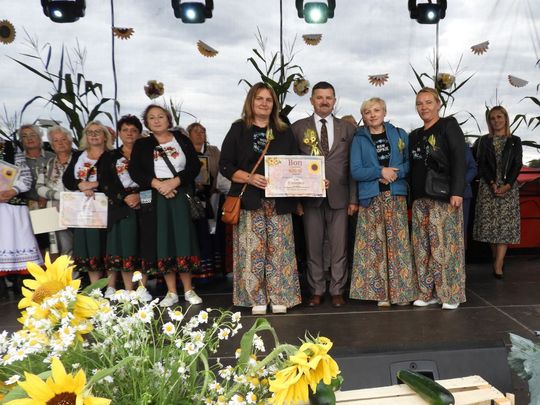 Dożynki w Łaszczowie. Tradycja, wiara i zabawa [ZDJĘCIA]