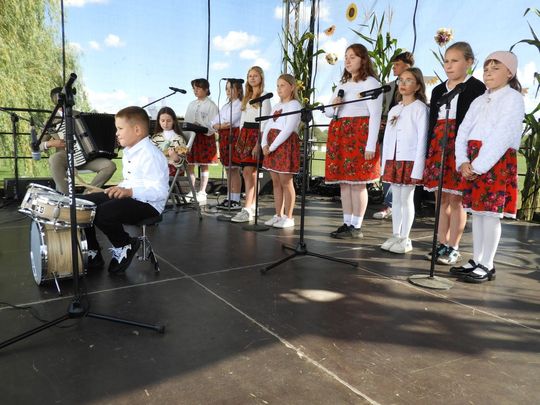Dożynki w Łaszczowie. Tradycja, wiara i zabawa [ZDJĘCIA]
