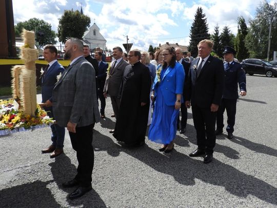 Dożynki w Łaszczowie. Tradycja, wiara i zabawa [ZDJĘCIA]