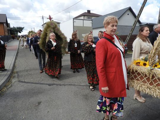 Dożynki w Łaszczowie. Tradycja, wiara i zabawa [ZDJĘCIA]
